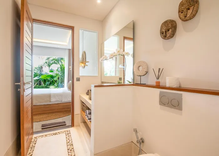 Coastal Elegance 4br Villa, 400m To Finns Canggu