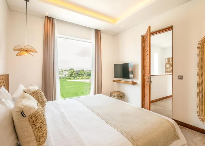Coastal Elegance 4br Villa, 400m To Finns