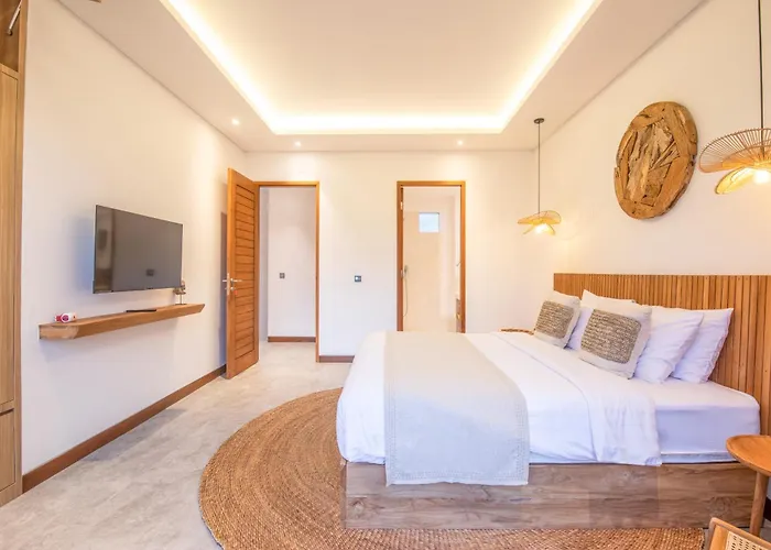 Villa Coastal Elegance 4br Villa, 400m To Finns *