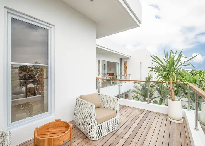 Coastal Elegance 4br Villa, 400m To Finns * Canggu